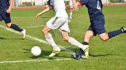 江一燕离婚揭示情感困境：明星婚姻脆弱之谜？